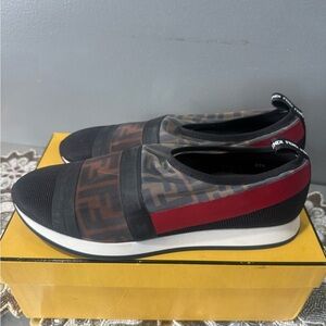 Fendi Black and Burgundy Women's Slip-On Sneakers